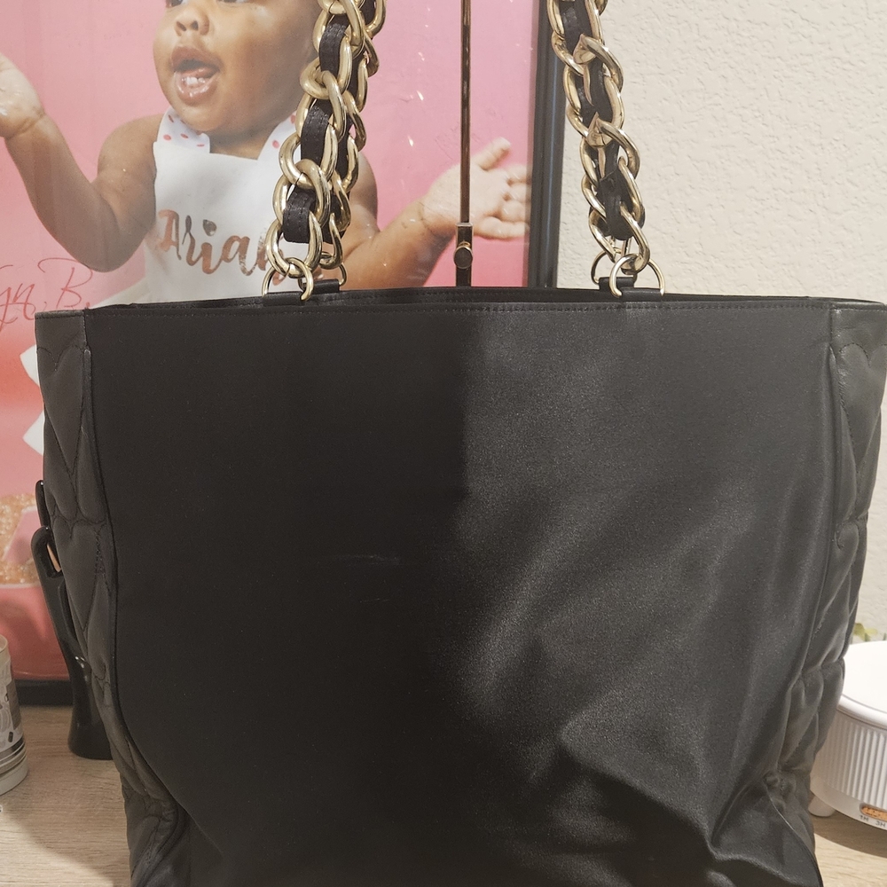 Moschino Oversized Cheap & Chic Chunky Chain Tote ( RARE ) - Picture 3 of 6